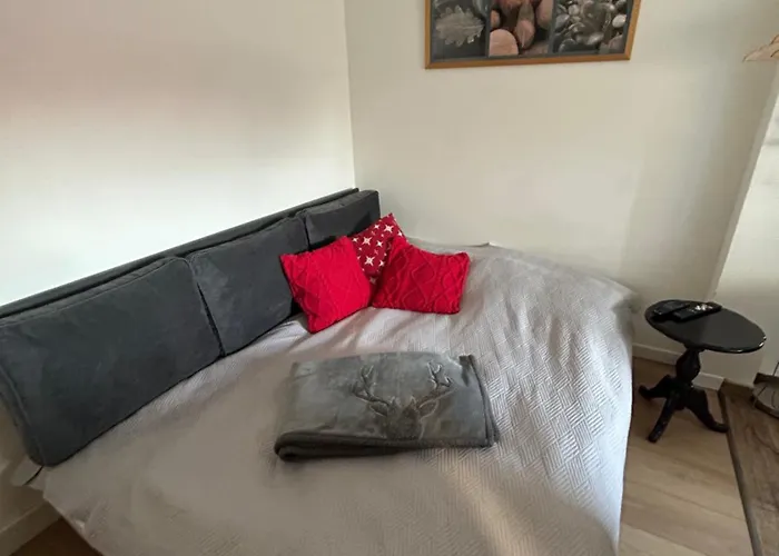 Bliss City Apartments-Taurunum 1